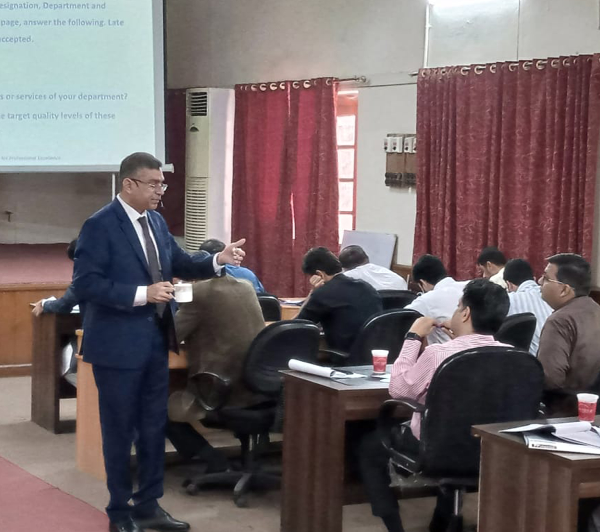 UCP – Centre for Professional Excellence conducted Management Training at Pakistan Railways Academy Walton Lahore