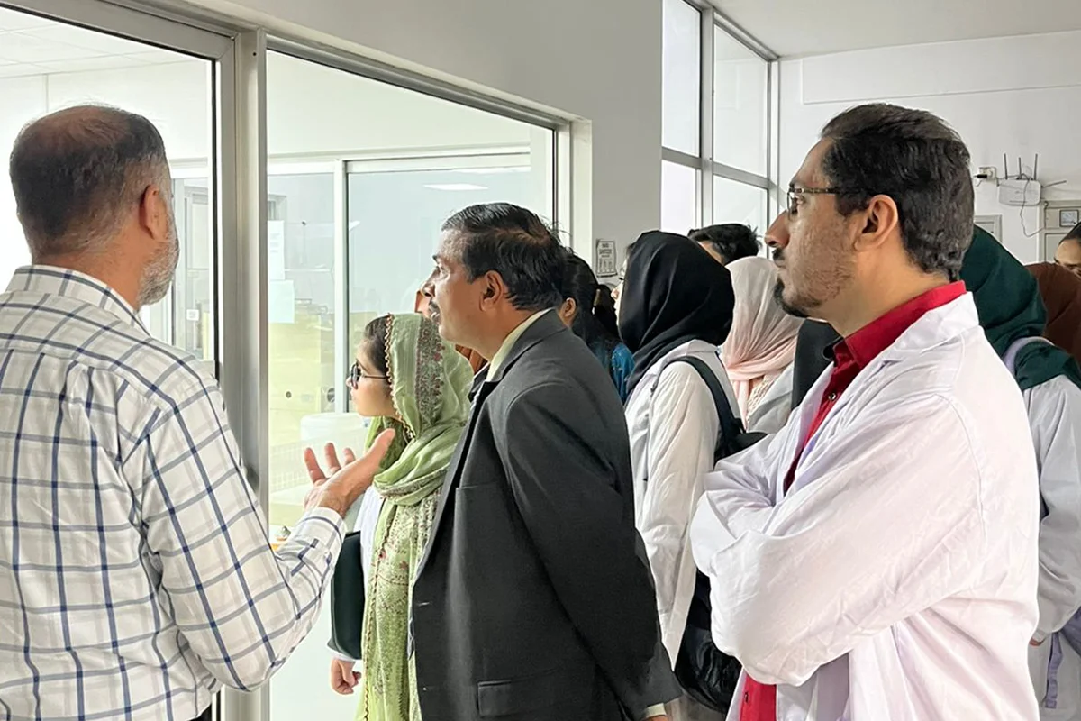 's Three-Week LabXpert Workshop Conclusion with Industry Visit to (1)