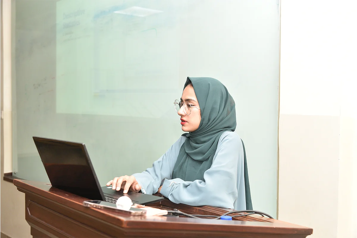 Hands-On SPSS Workshop Step-by-Step Data Analysis (15)