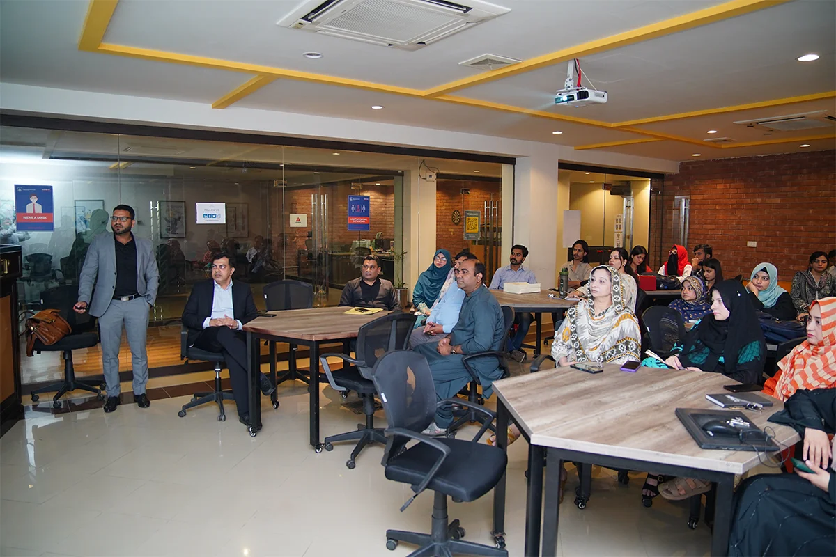 Radiopharmaceuticals A Symbolic Merge of Chemistry, Biology and Medicine (2)