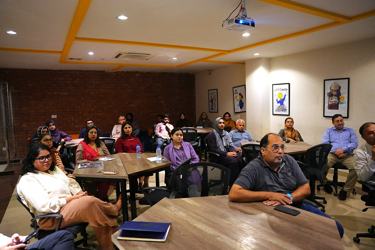 Winter Smog Understanding the Science, Debunking the Myths, and Exploring the Solutions (3)