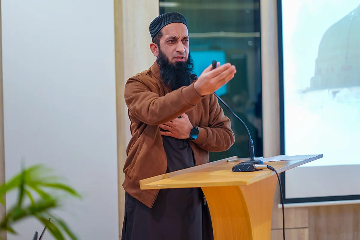 Allah Loves the Struggling Believers (5)