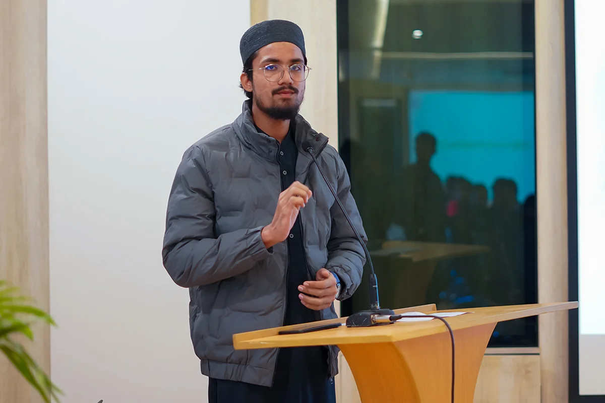 Allah Loves the Struggling Believers (8)