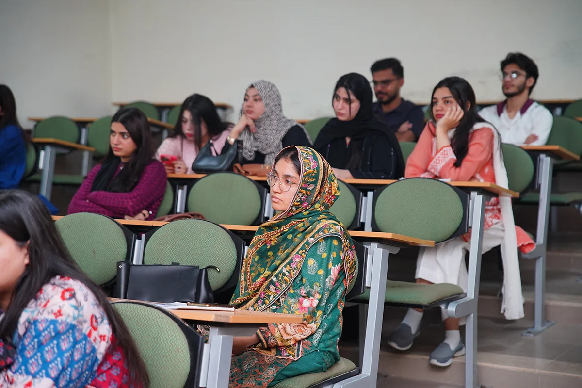 Building Effective Résumés and Cover Letters (5)