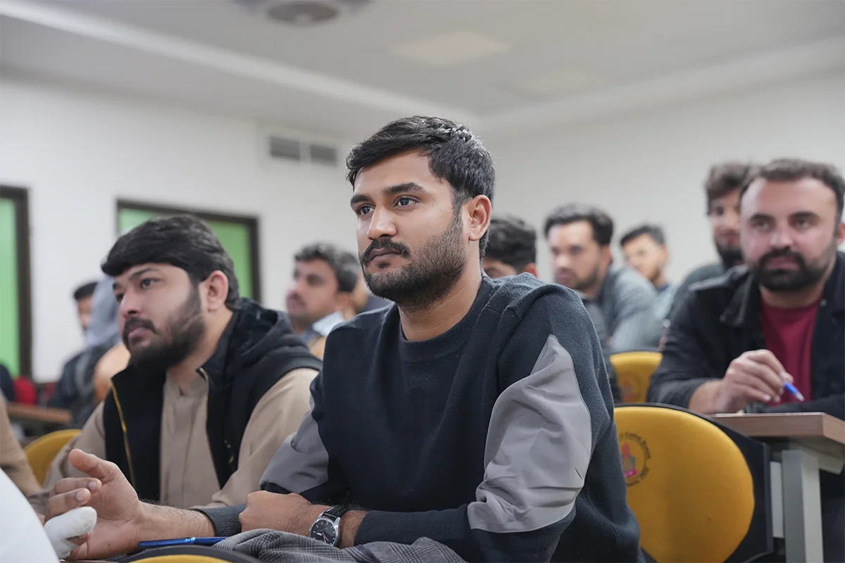 Building High-Performing Teams Managing Stress, Resolving Conflict, Motivating Employees, and Leading Diverse Workforces (3)