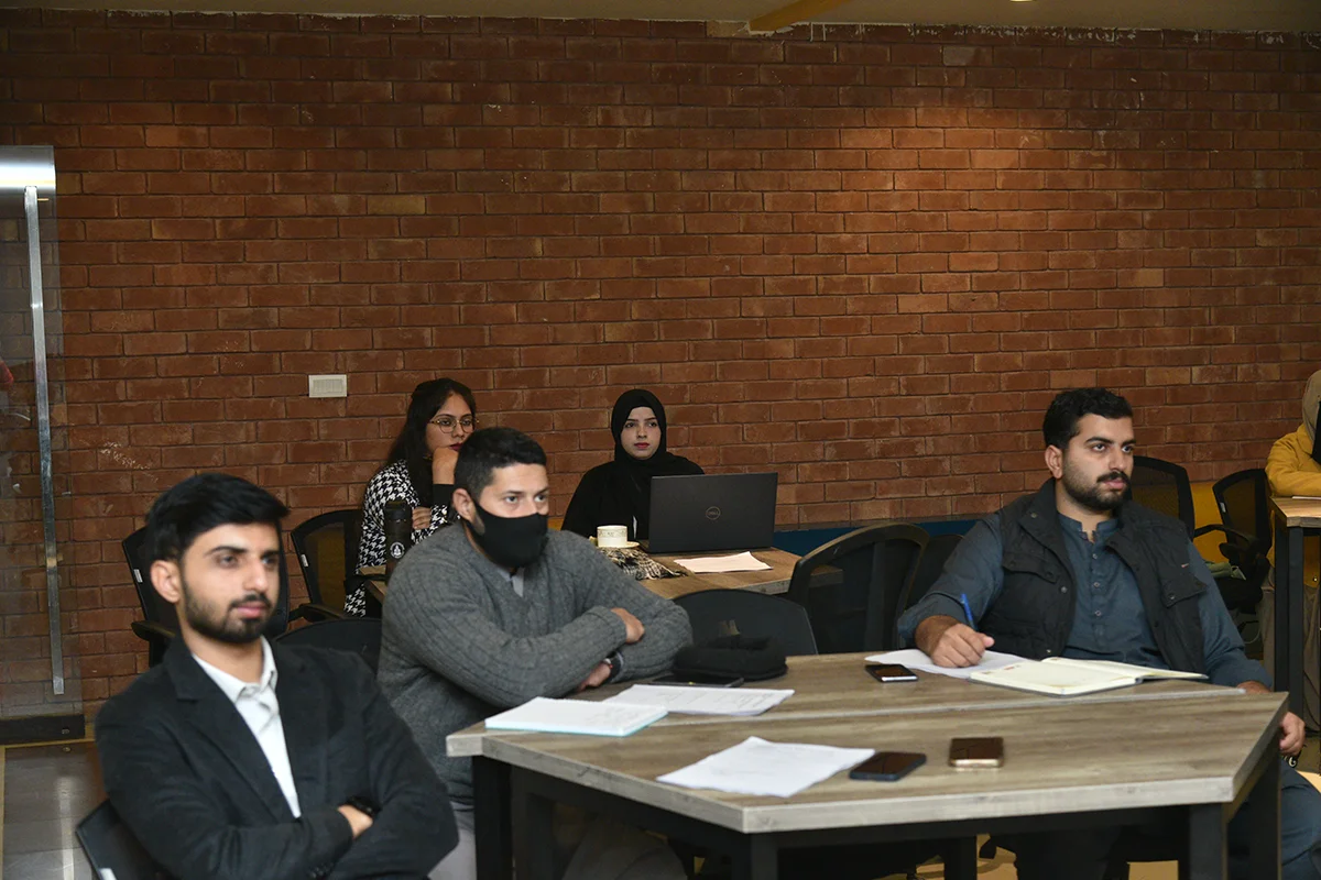 Business Model Design & Product Commercialization Workshop (12)