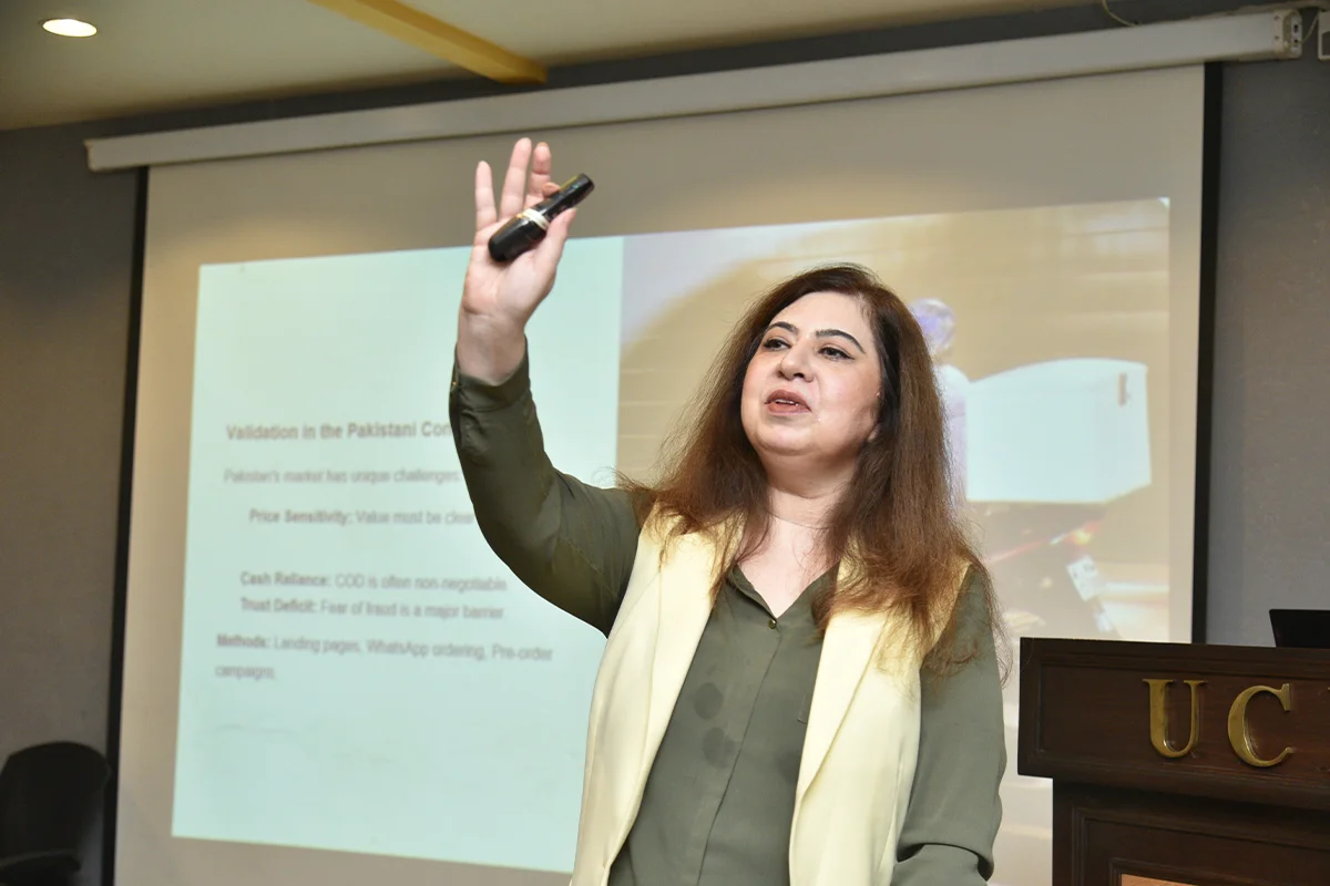 Business Model Design & Product Commercialization Workshop (2)