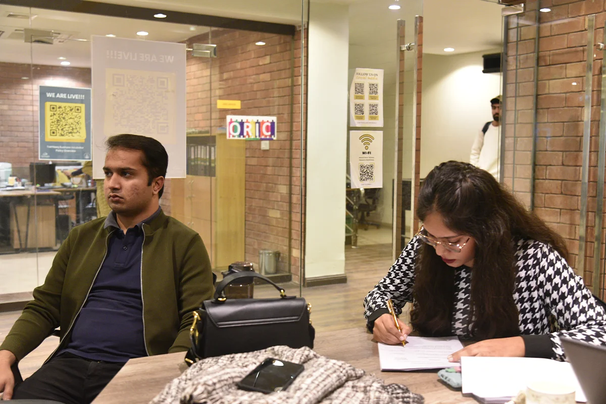 Business Model Design & Product Commercialization Workshop (9)