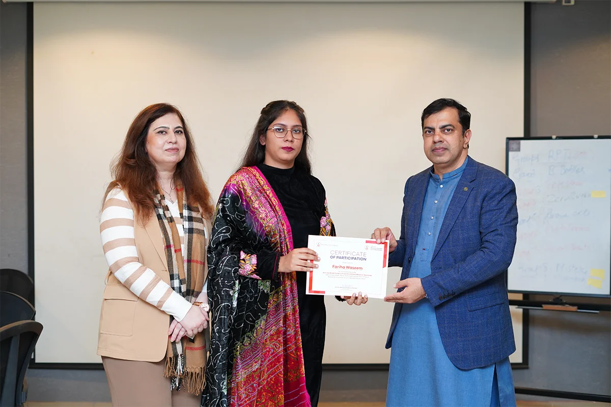 Business Model Design and Product Commercialization Workshop (2)