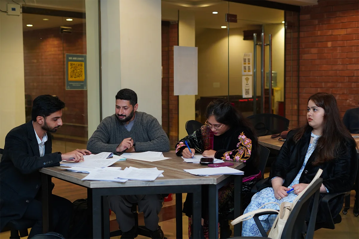 Business Model Design and Product Commercialization Workshop (7)