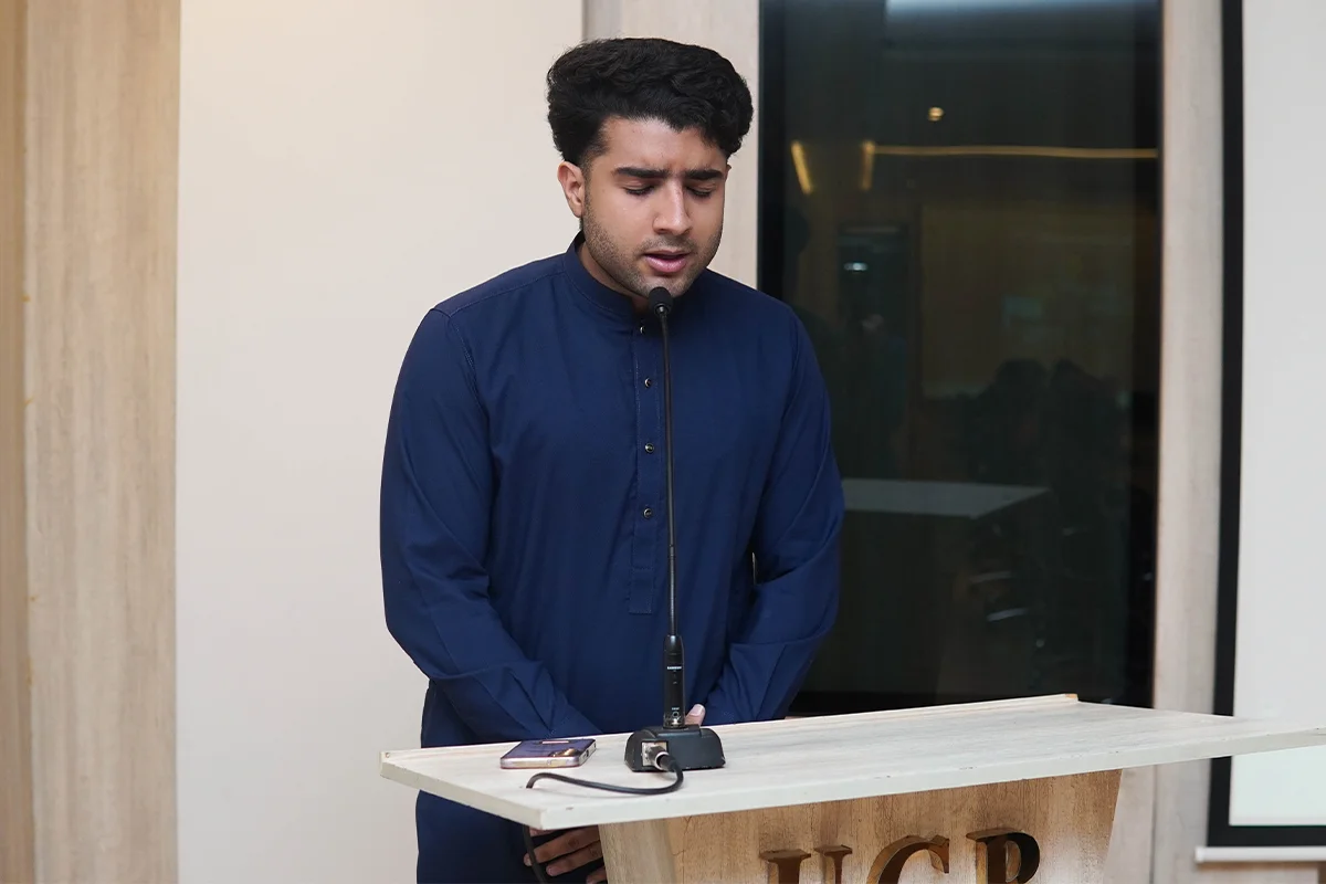 (De)construction of Poetic Thought (3)