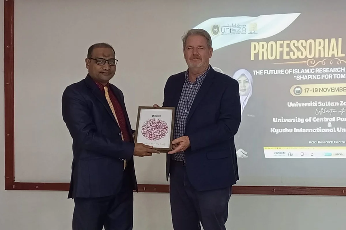 's Particiaption in Trainings and Professorial Talks at Malaysian Universities (20)