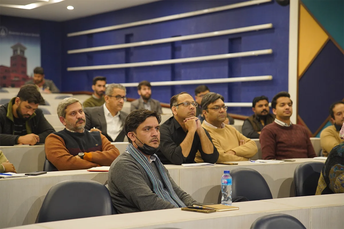 GenAI Training for University Staff to Enable Efficient Workflows (13)