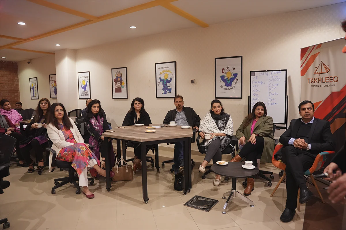 's Interdisciplinary Research Group Meeting (6)