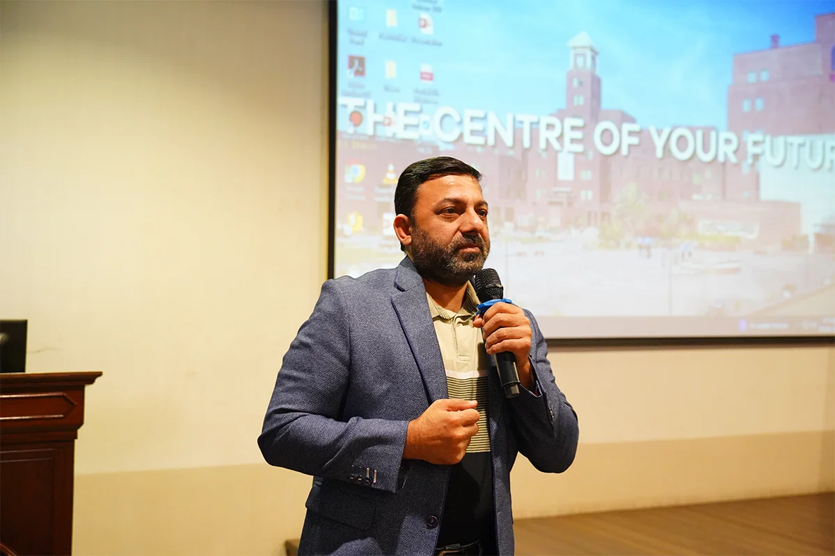 Seminar on Self Defense for Girls (1)