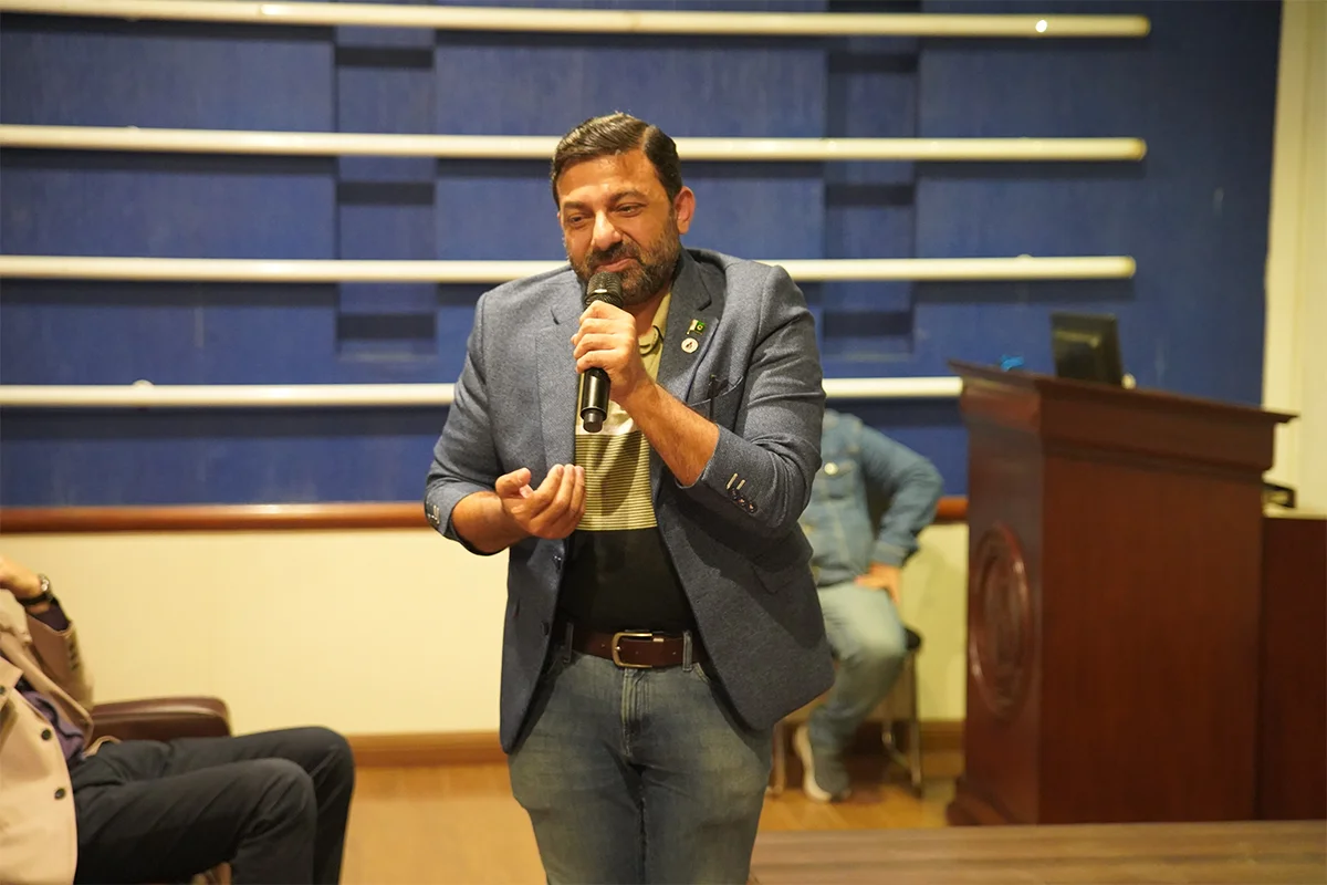 Seminar on Self Defense for Girls (3)