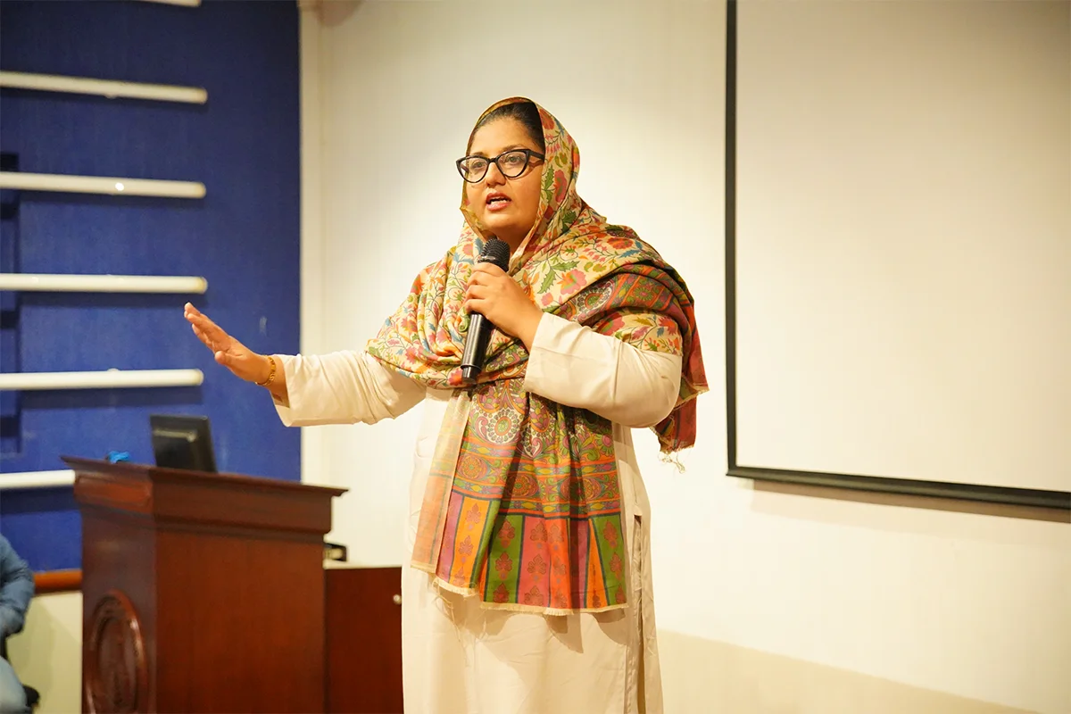 Seminar on Self Defense for Girls (4)