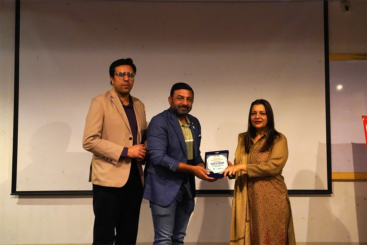 Seminar on Self Defense for Girls (6)