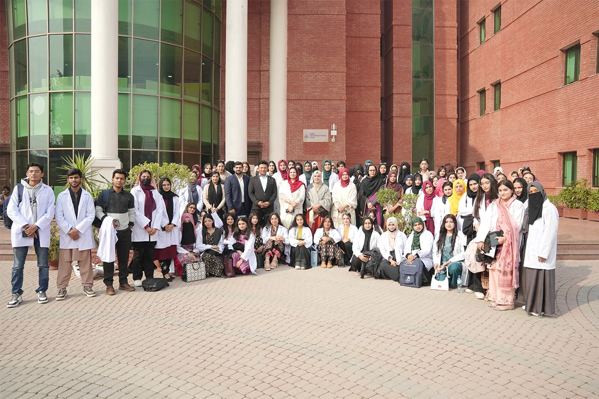 Stepping into Healing White Coat & Oath Ceremony with a Motivational Talk (3)