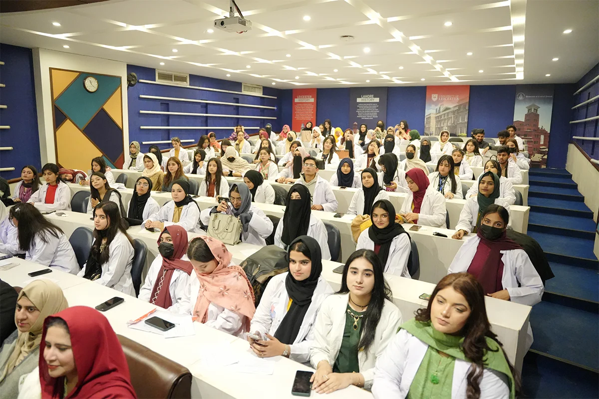 Stepping into Healing White Coat & Oath Ceremony with a Motivational Talk (4)