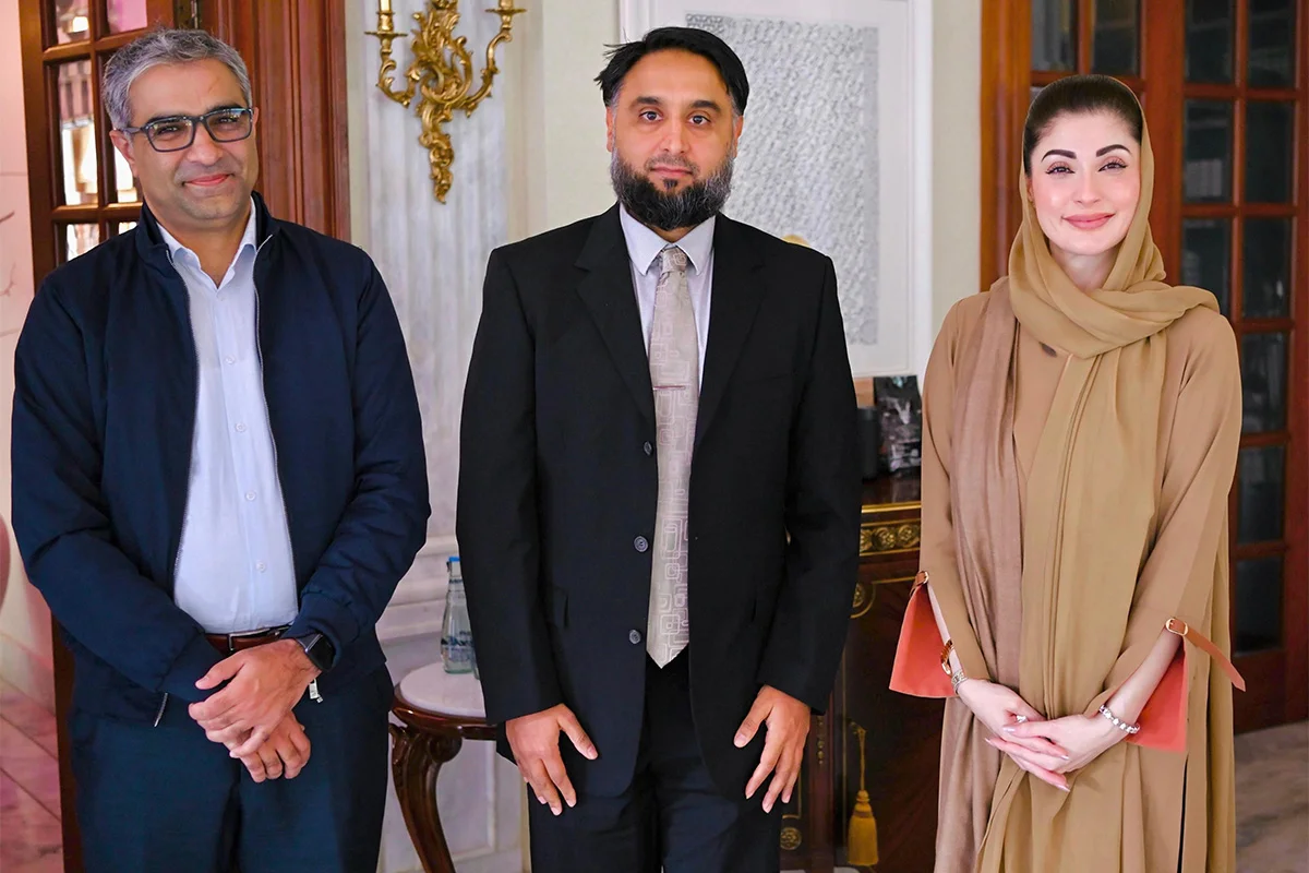 's Visit to Chief Minister Office (2)