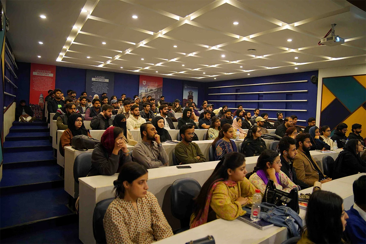 's Information Session (6)