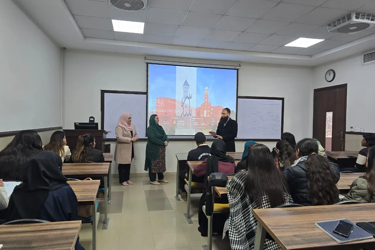 Ace the Interview Secrets to Standing Out with Confidence (5)