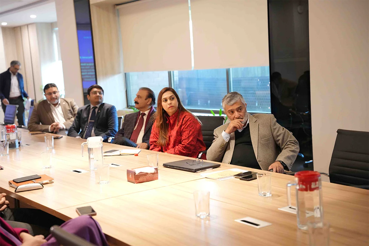 Briefing on International Degree Programs with Deans & Director (3)