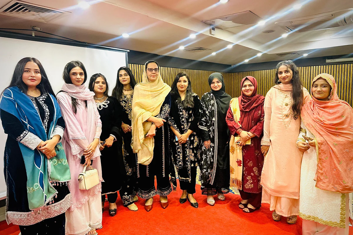 's 10th Anniversary & Annual Dinner (4)