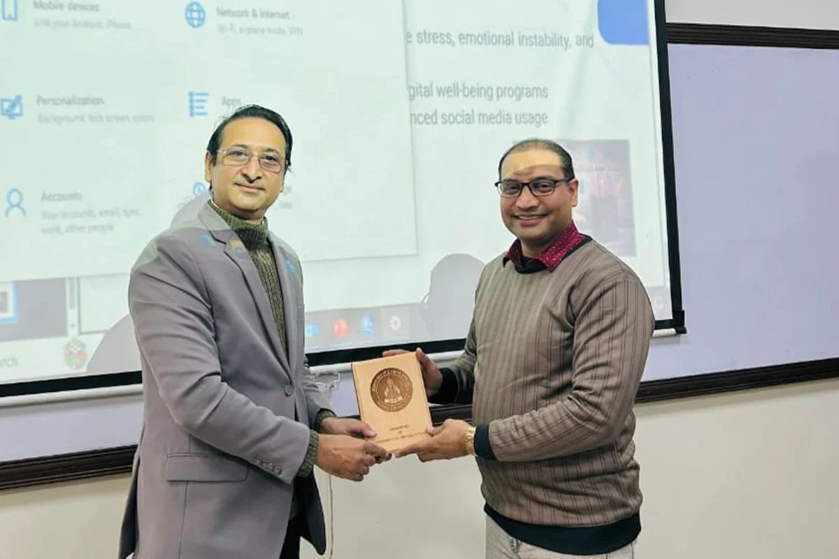 FOMS Students’ Term Project Evaluation (8)