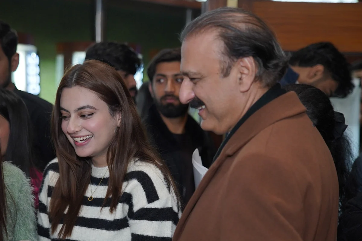 Faculty of Language & Literature’s Research Project (2)