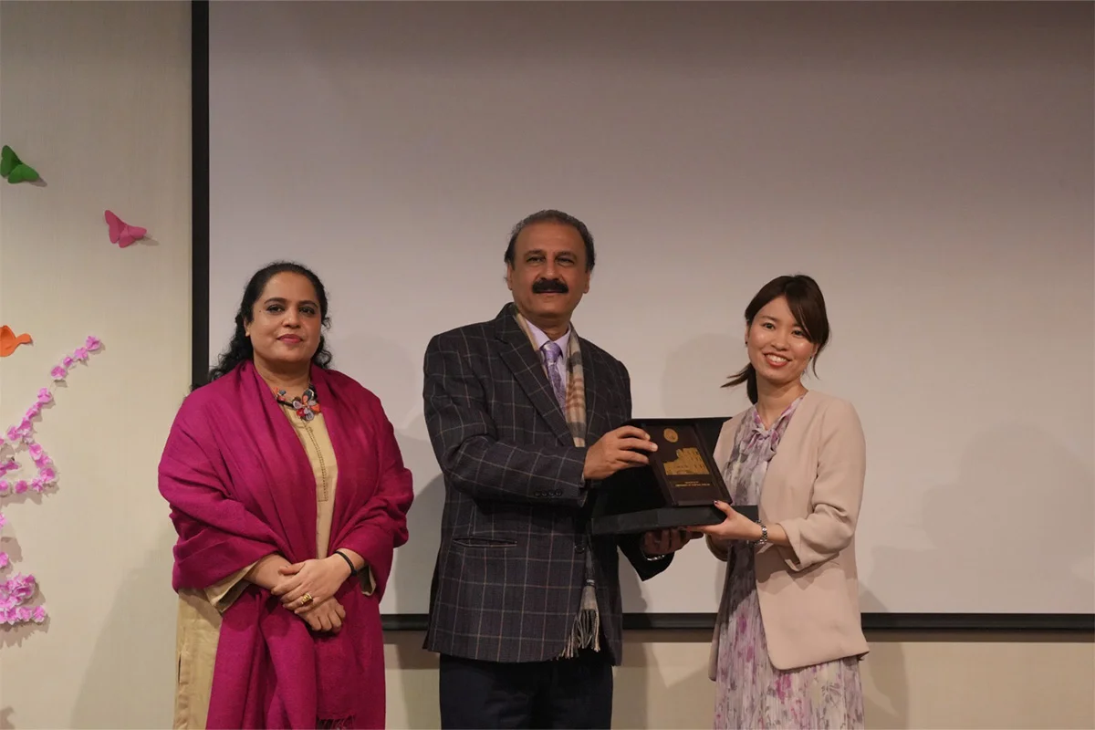 Flowers and Film From Japan with Love (13)