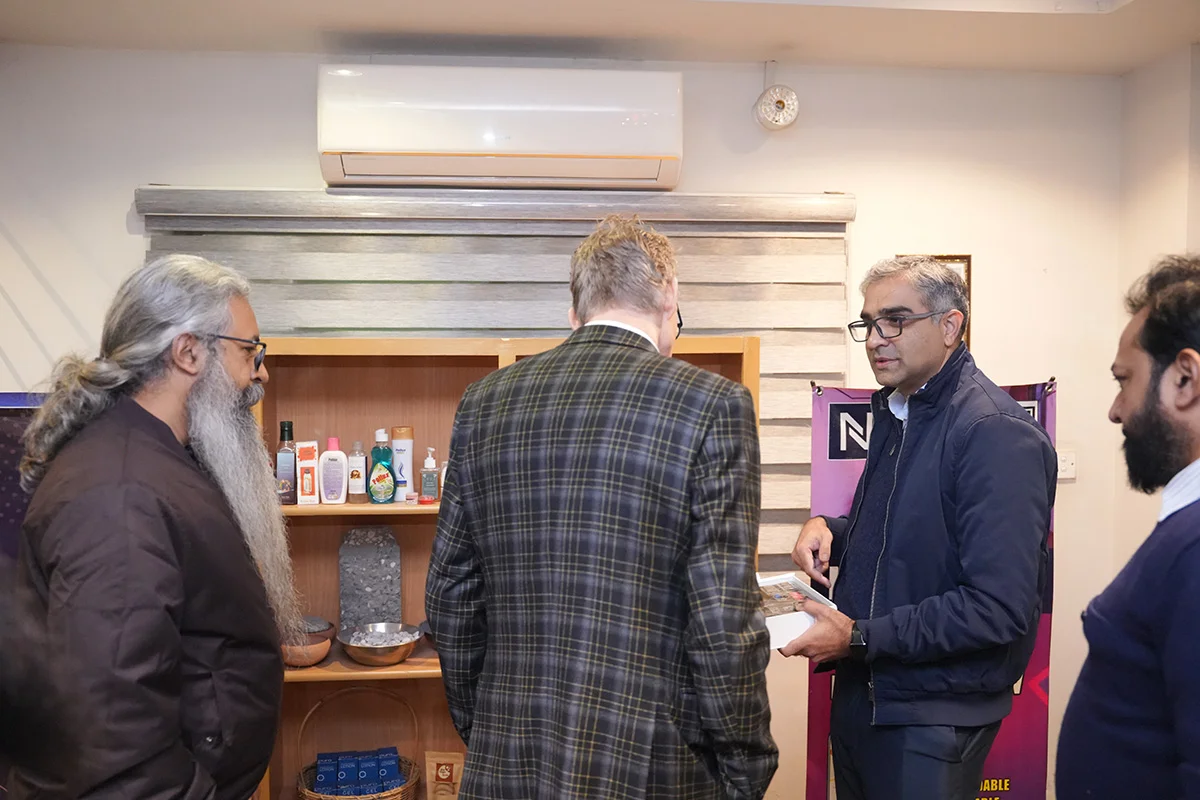 's Visit to UCP (20)