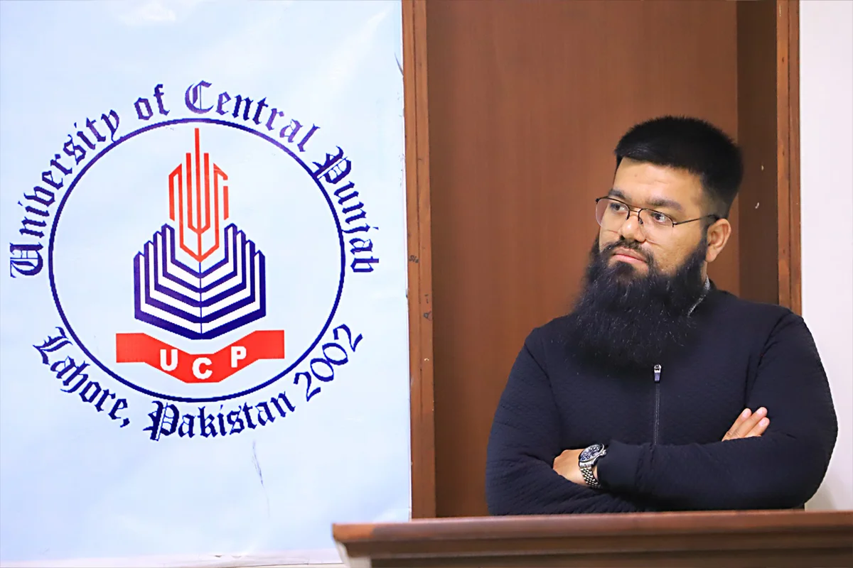 International Guest Lecture with Mr. Faras Ghani (8)