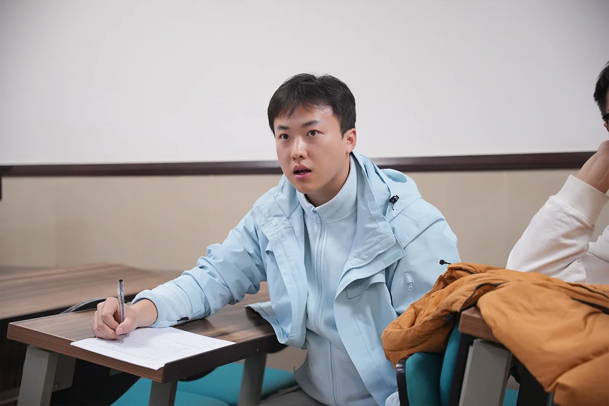 OPPO Leadership Visited University of Central Punjab (10)