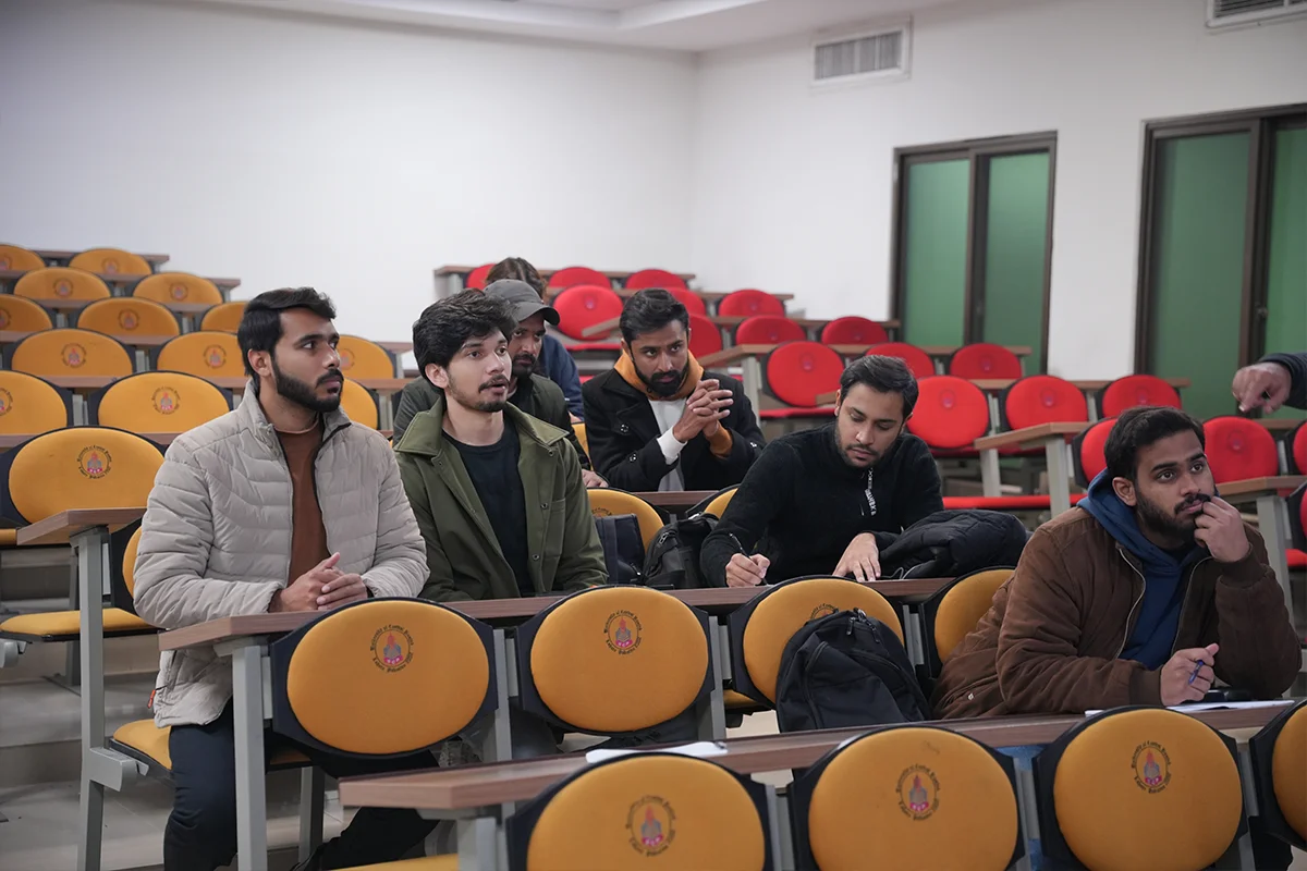 OPPO Leadership Visited University of Central Punjab (9)