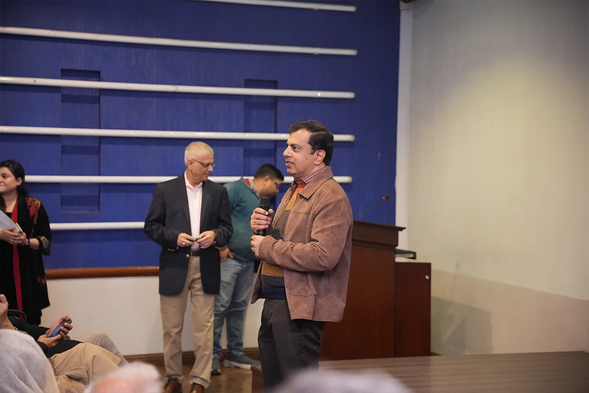 Smog Pollution in Lahore Causes, Consequences, and Control (From Sampling to Solutions) (5)