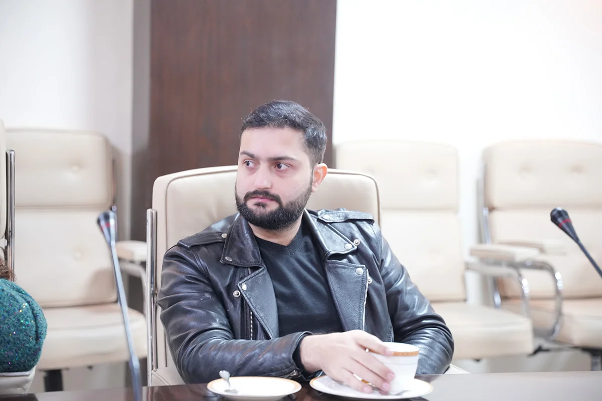 's General Body Meeting (5)