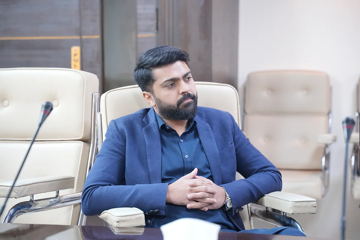 's General Body Meeting (5)