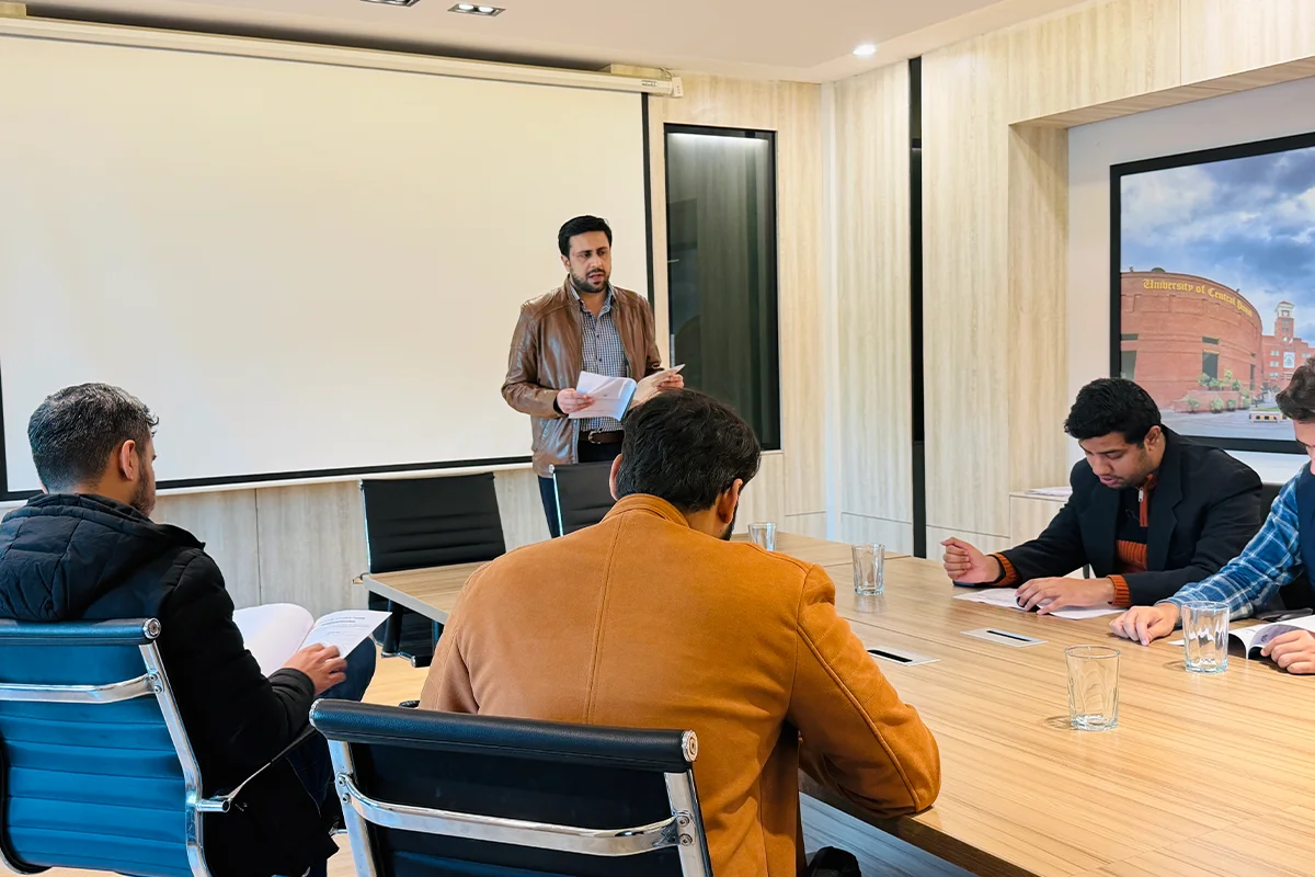 's Motivational Talk and Orientation Session (2)