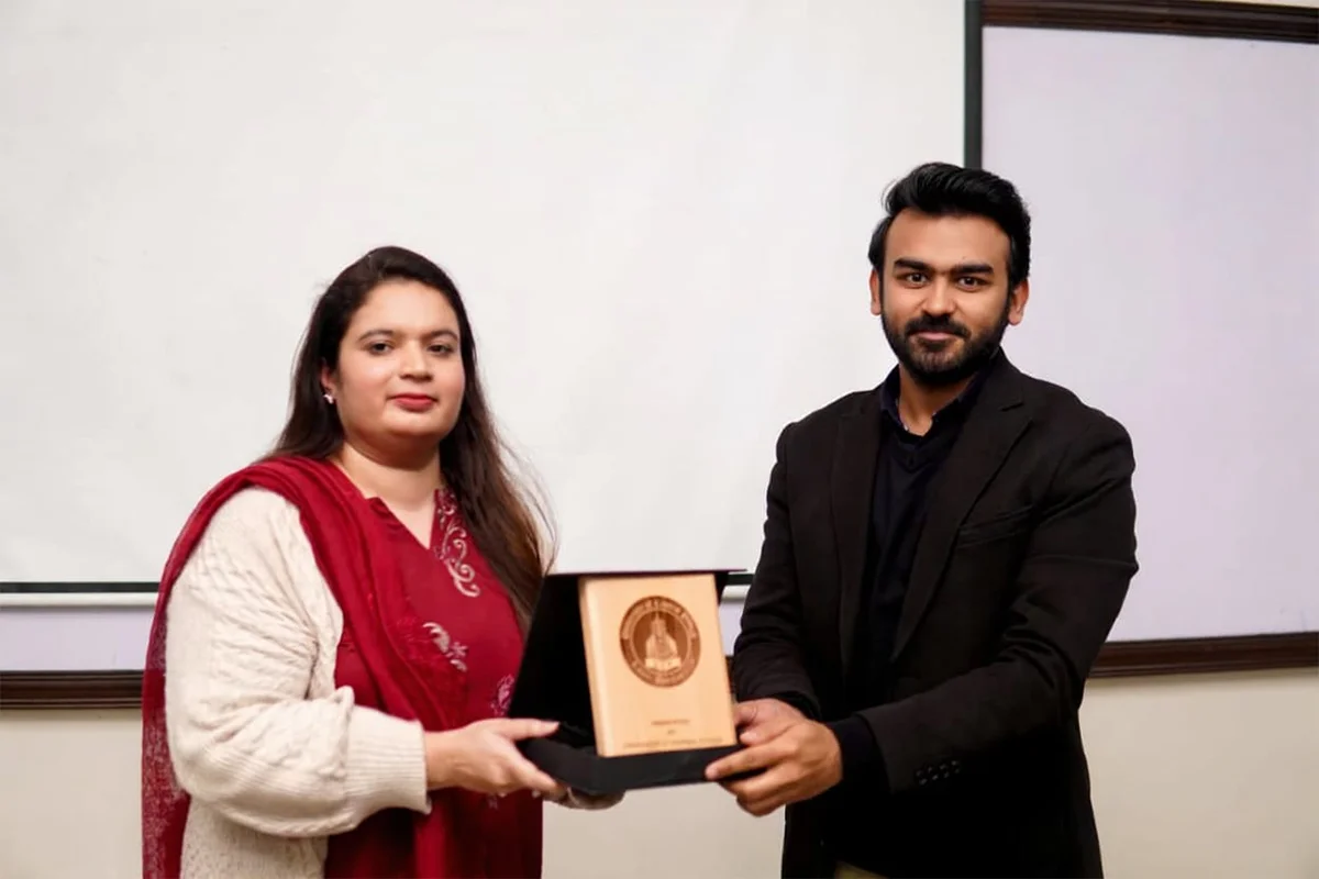 Innovation and Entrepreneurship in Technology Ventures (7)