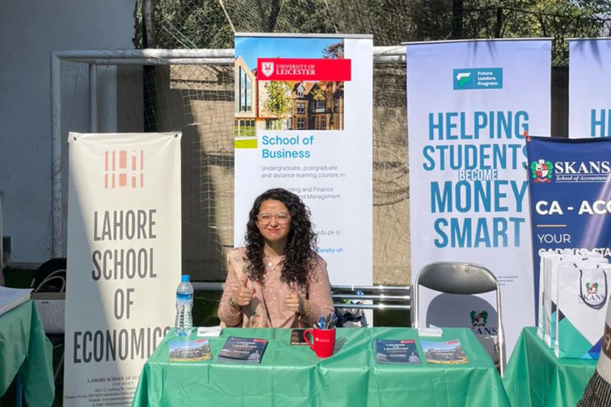 UCP International Office Team’s participation in SICAS Career Fair (3)