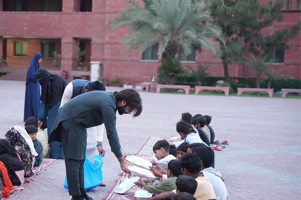 Iftar Drive for IBTIDA Scholars (4)