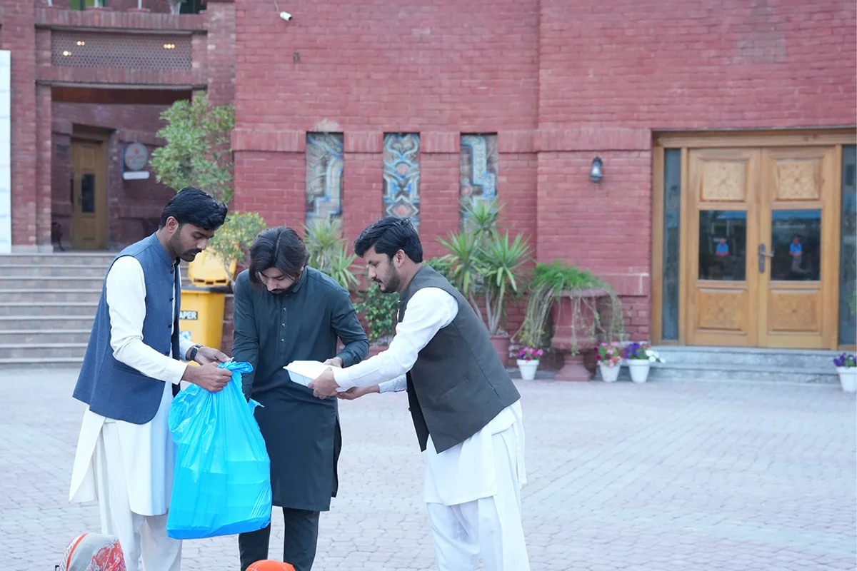 Iftar Drive for IBTIDA Scholars (6)