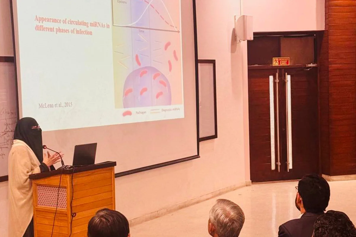 Prof. Dr. Muhammad Naveed Visited University of Lahore as an External Examiner (3)