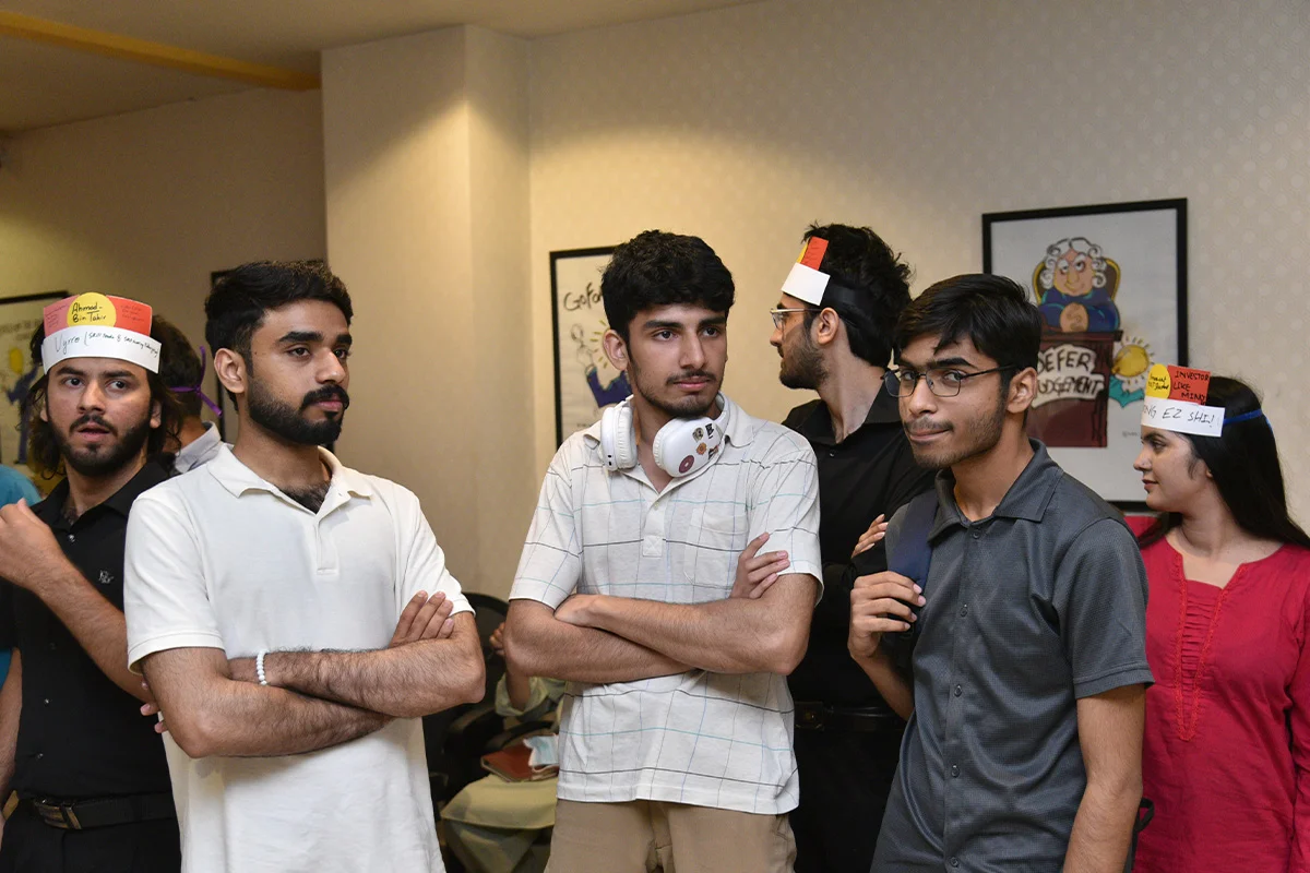 60 Seconds Pitch and Connect (10)