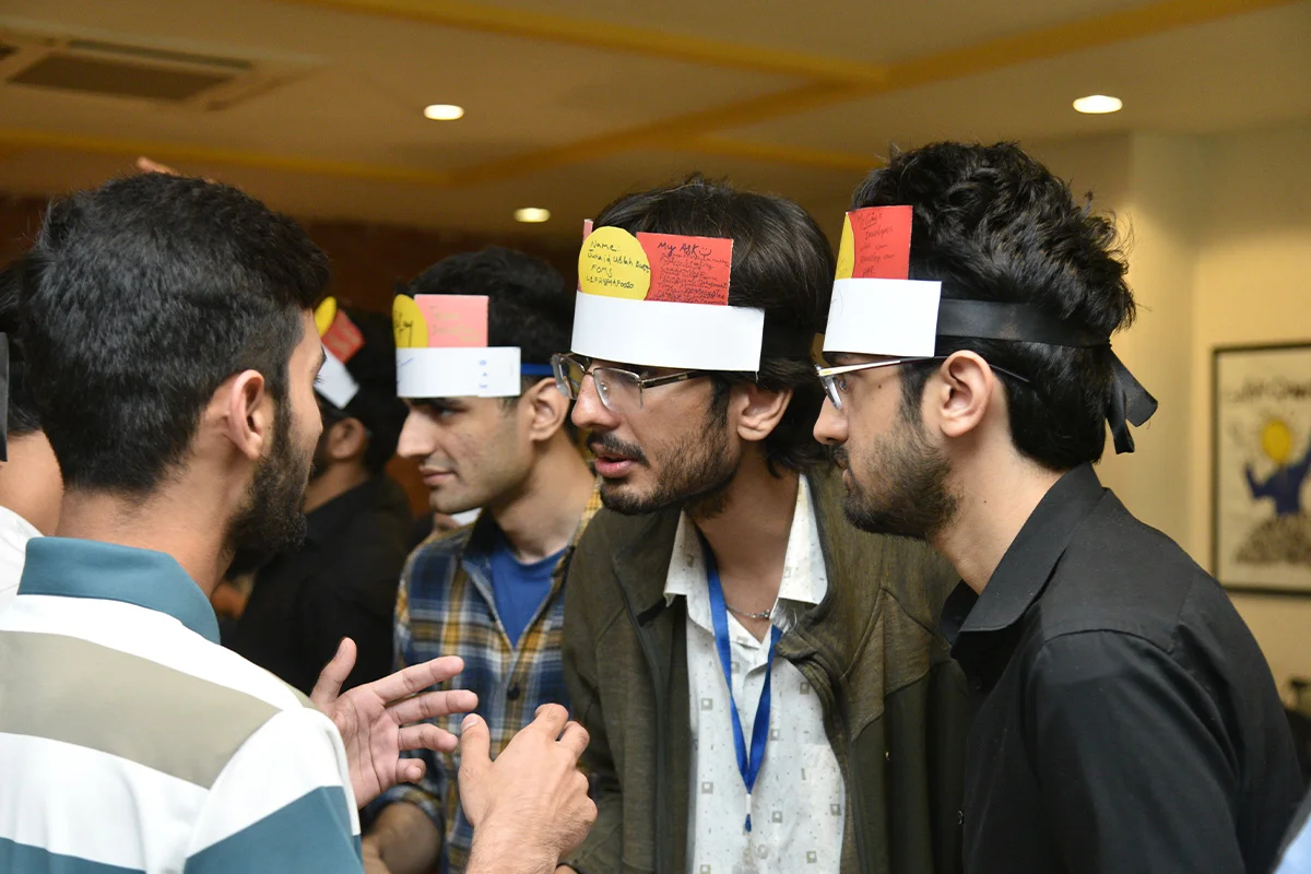 60 Seconds Pitch and Connect (11)