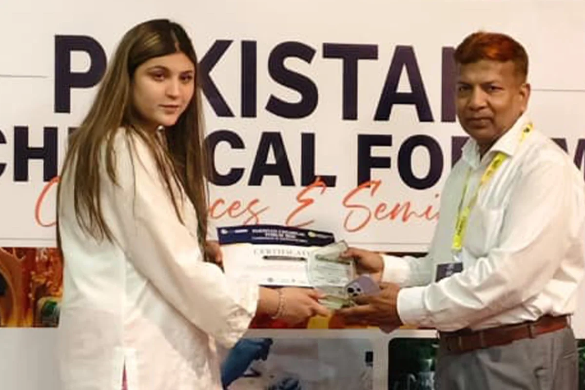 Faculty of Science & Technology’s Students Participated in Pakistan Chemical Forum 2026 (2)