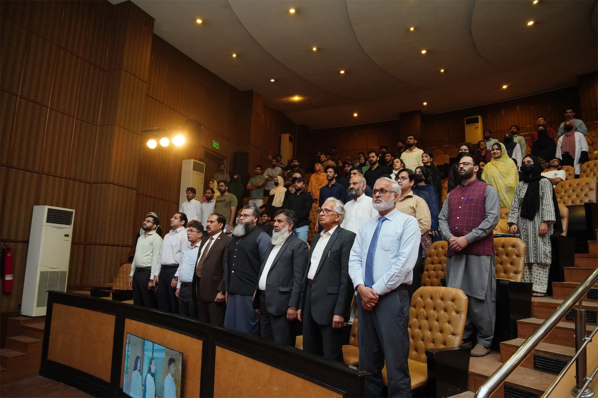 Forensic Pharmacy in Pakistan Legal Responsibilities, Ethical Challenges, and Public Safety (16)