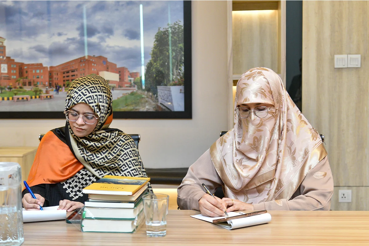 Personal Crisis Management in an Overwhelming World (10)